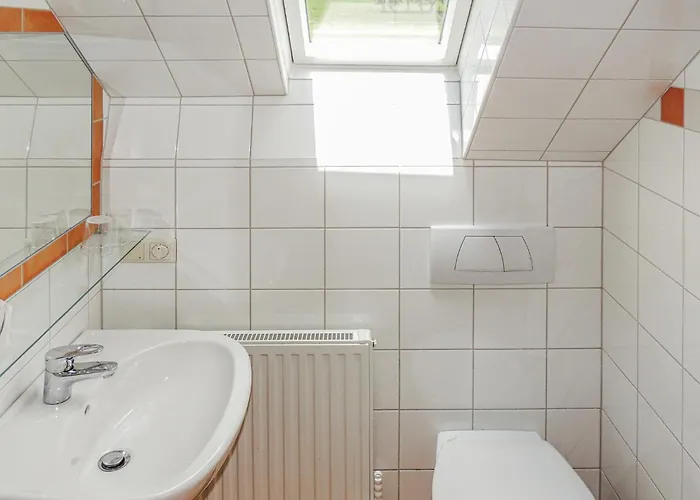 Mit Badeteich Daire *