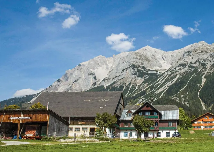 Mit Badeteich Daire Ramsau am Dachstein